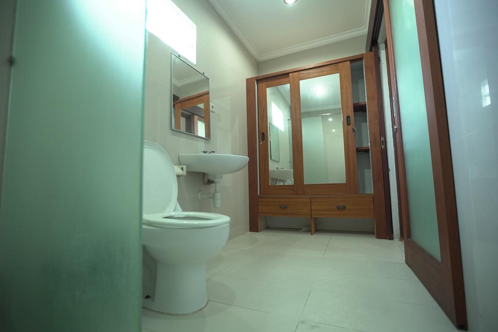 Rena Segara House Kuta Hotel Kuta Lombok Exterior foto
