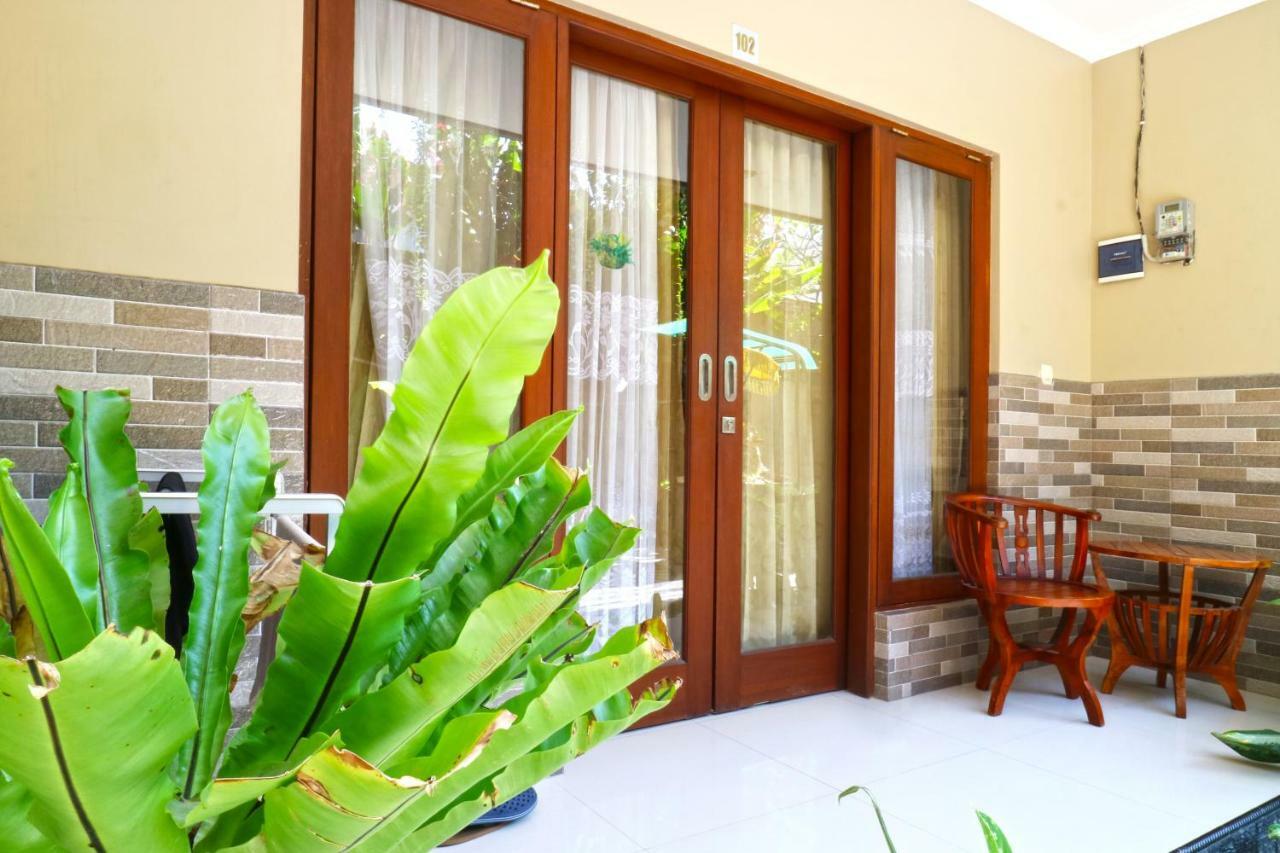 Rena Segara House Kuta Hotel Kuta Lombok Exterior foto
